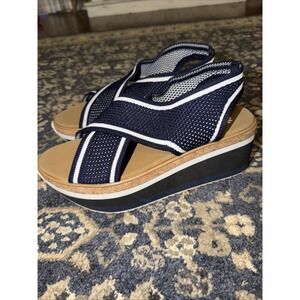 Yellow Box Airlee Wedge Womens 8.5 Navy And White Platform Sandals